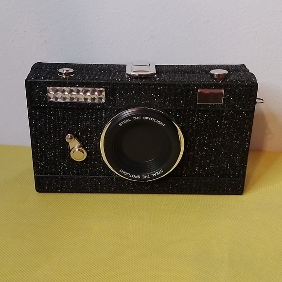 Black / Silver Camera Purse - Picture 5 of 8